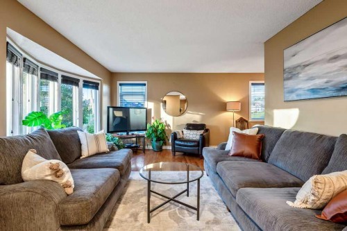 71 Templeson Road Ne, Calgary, AB 