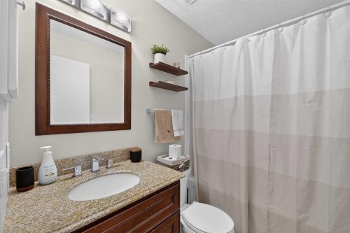 121 Prestwick Park Se, Calgary, AB 