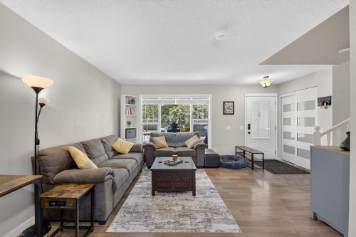 121 Prestwick Park Se, Calgary, AB 