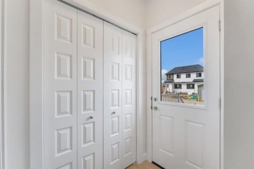 416 Lewiston Landing Ne, Calgary, AB 