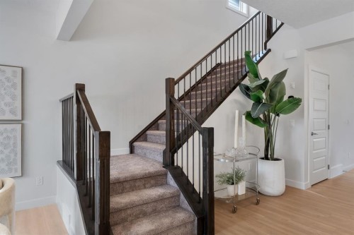 416 Lewiston Landing Ne, Calgary, AB 