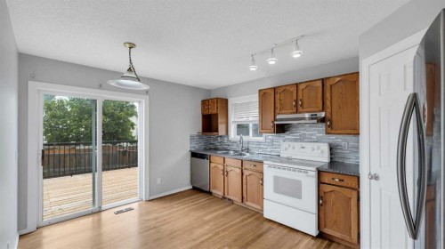 187 Coral Springs Circle Ne, Calgary, AB 