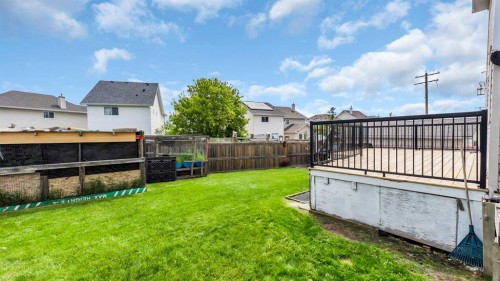 187 Coral Springs Circle Ne, Calgary, AB 