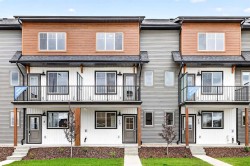 10 Hotchkiss Parade SE Calgary, AB T3S 0X5