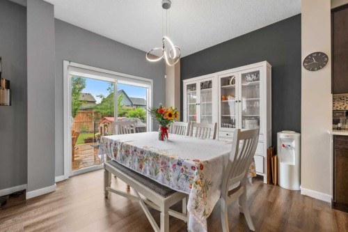 26 Walden Court Se, Calgary, AB 