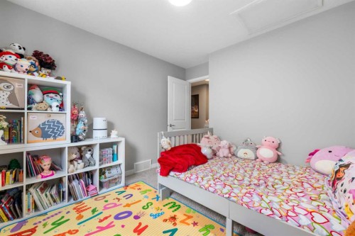 26 Walden Court Se, Calgary, AB 