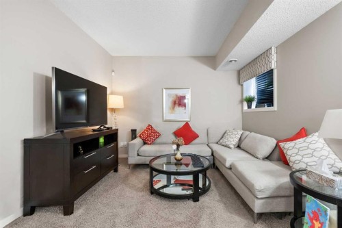 26 Walden Court Se, Calgary, AB 