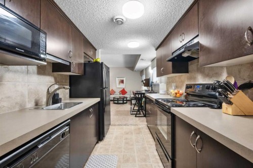 26 Walden Court Se, Calgary, AB 