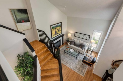 37 Douglasview Circle Se, Calgary, AB 