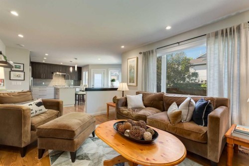 37 Douglasview Circle Se, Calgary, AB 