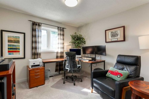 37 Douglasview Circle Se, Calgary, AB 