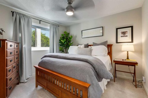 37 Douglasview Circle Se, Calgary, AB 