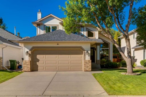 37 Douglasview Circle Se, Calgary, AB 