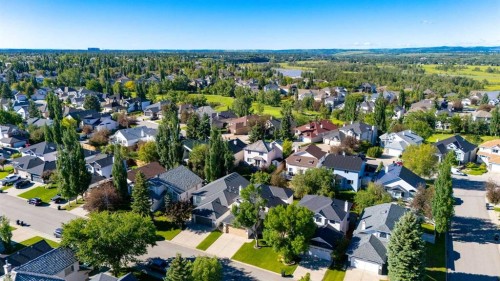 37 Douglasview Circle Se, Calgary, AB 