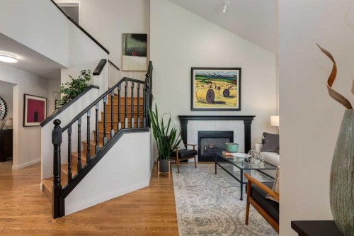 37 Douglasview Circle Se, Calgary, AB 