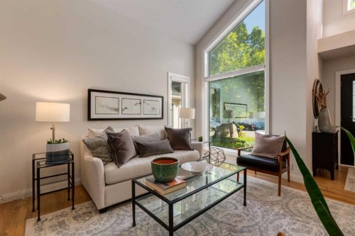 37 Douglasview Circle Se, Calgary, AB 