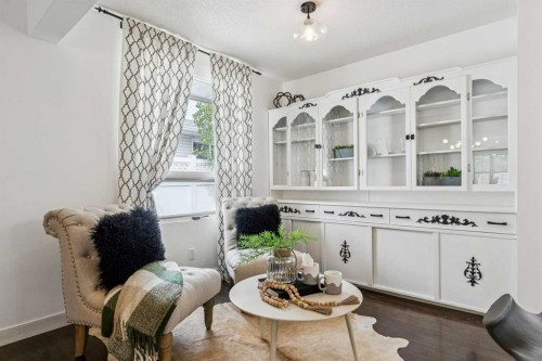 63 Hogarth Crescent Sw, Calgary, AB 