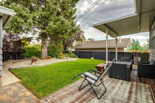 63 Hogarth Crescent Sw, Calgary, AB 