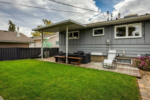 63 Hogarth Crescent Sw, Calgary, AB 