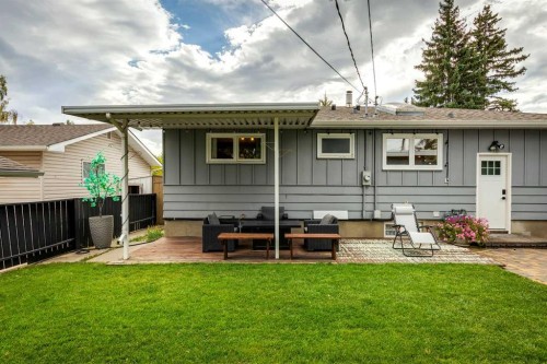 63 Hogarth Crescent Sw, Calgary, AB 
