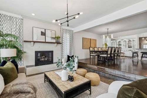 63 Hogarth Crescent Sw, Calgary, AB 