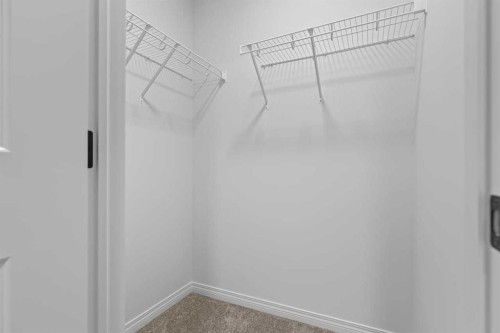 138 Corner Glen Square Ne, Calgary, AB 