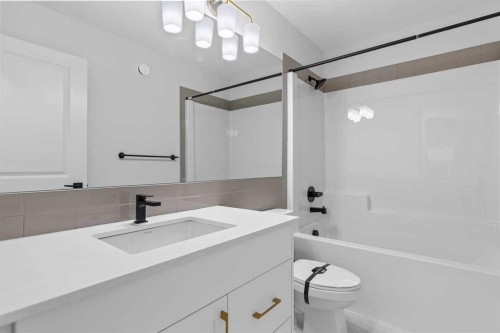 138 Corner Glen Square Ne, Calgary, AB 