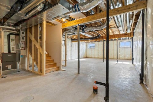 138 Corner Glen Square Ne, Calgary, AB 