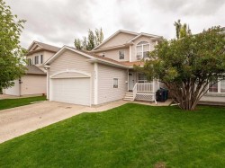 123 Stoney Crescent WESTLethbridge, AB T1K 7B2