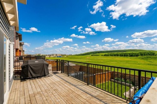 52 Walden Green Se, Calgary, AB 