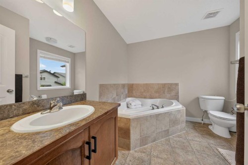 161 Everoak Gardens Sw, Calgary, AB 