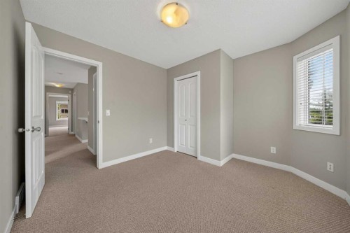 161 Everoak Gardens Sw, Calgary, AB 