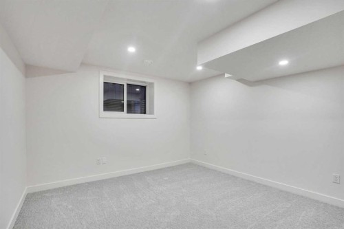 14 Gladeview Crescent Sw, Calgary, AB 