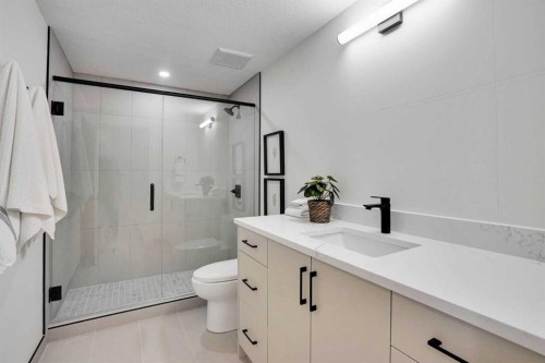 14 Gladeview Crescent Sw, Calgary, AB 