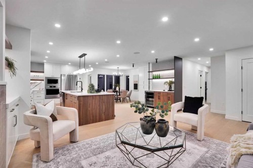 14 Gladeview Crescent Sw, Calgary, AB 