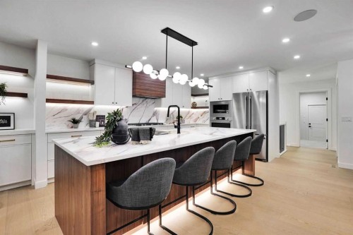14 Gladeview Crescent Sw, Calgary, AB 