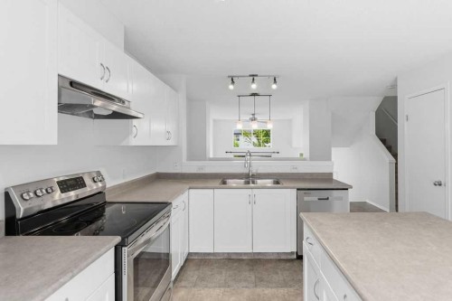 77 Elgin Gardens Se, Calgary, AB 