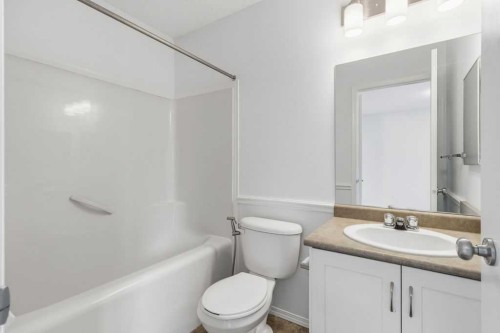77 Elgin Gardens Se, Calgary, AB 