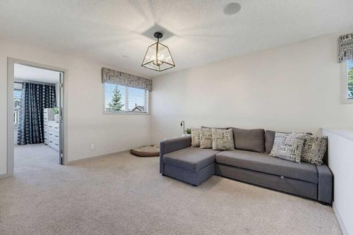 590 River Heights Crescent, Cochrane, AB 