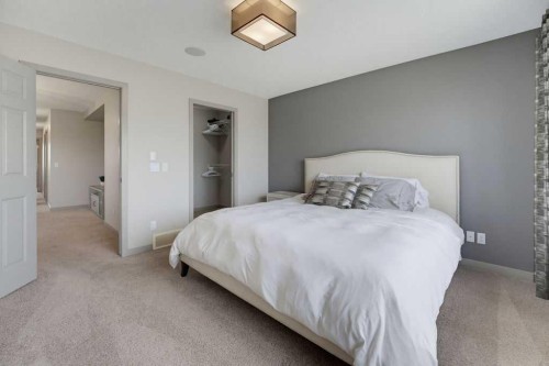 590 River Heights Crescent, Cochrane, AB 