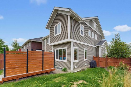 590 River Heights Crescent, Cochrane, AB 