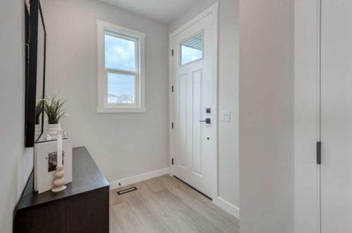 408 Edgefield Point, Strathmore, AB 