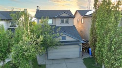 13 Tuscany Ridge NW Calgary, AB T3L 3B7