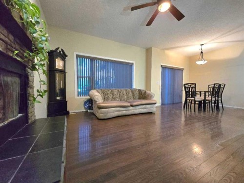 13 Tuscany Ridge Mews Nw, Calgary, AB 