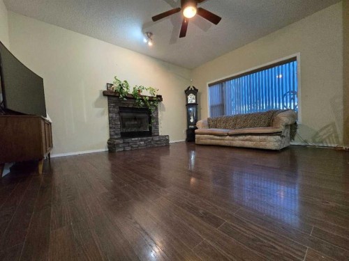13 Tuscany Ridge Mews Nw, Calgary, AB 