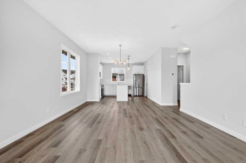 6 Hotchkiss Parade Se, Calgary, AB - Indoor
