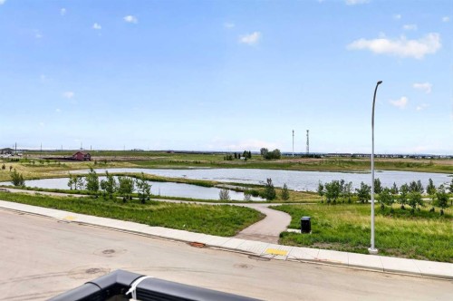 6 Hotchkiss Parade Se, Calgary, AB - Outdoor With View