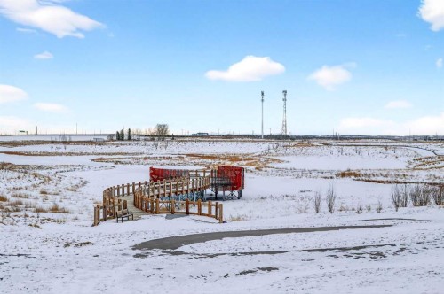 6 Hotchkiss Parade Se, Calgary, AB - Outdoor With View