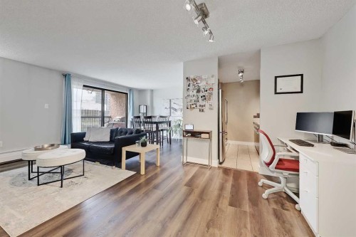 708-718 12 Avenue Sw, Calgary, AB - Indoor Photo Showing Office