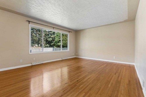 1306 87 Avenue Sw, Calgary, AB 